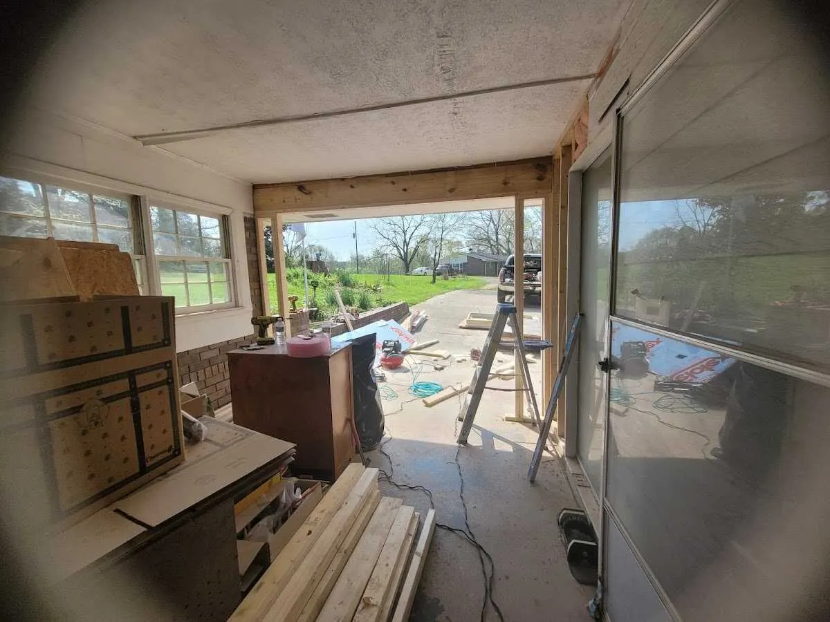 Air movers and dehumidifier for Drying & Dehumidification in Kirby